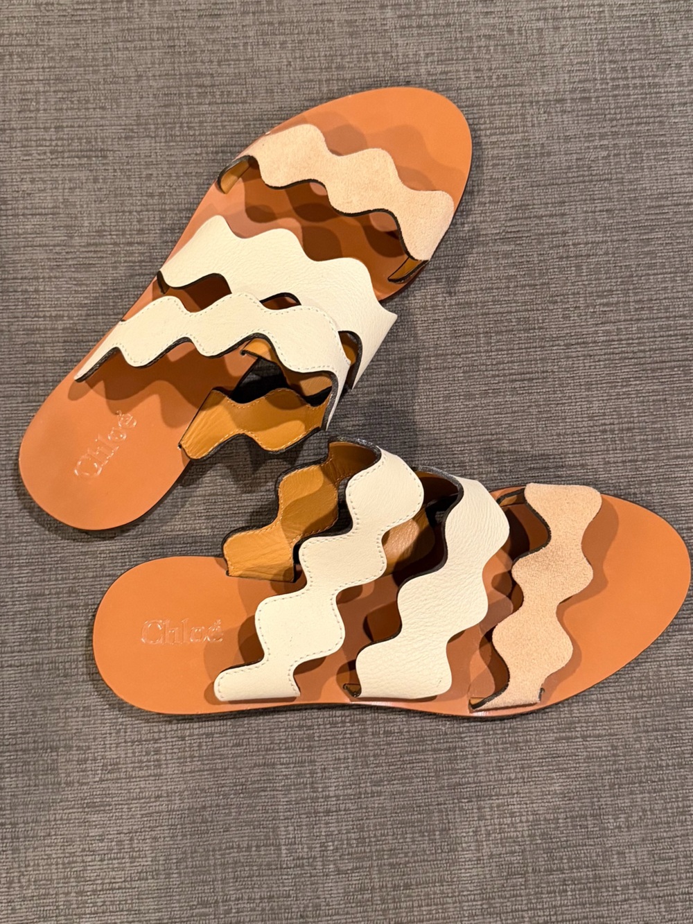 Chloé Lauren Scalloped Multi Strap Flat Leather Slide Sandals